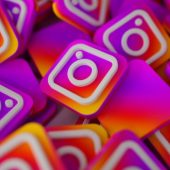 Instagram Tests Public Collections Feature to Boost User Engagement